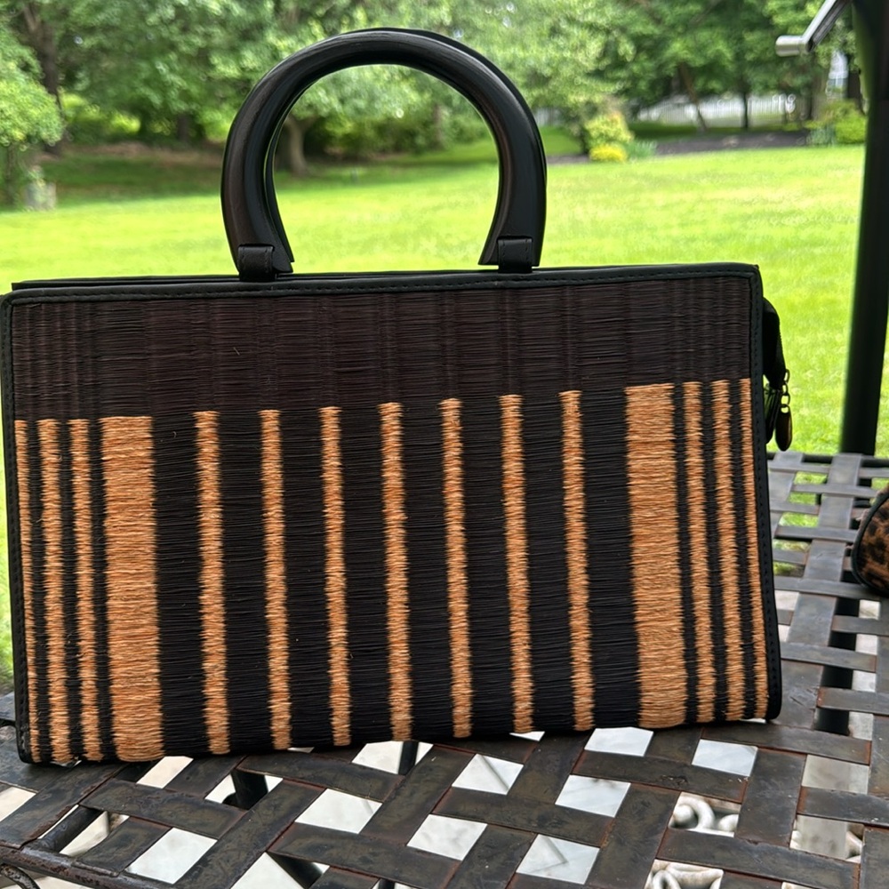 Bag - Picture 2 of 5